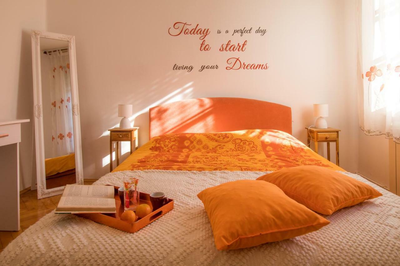 Arena Festival Apartment พูลา ภายนอก รูปภาพ